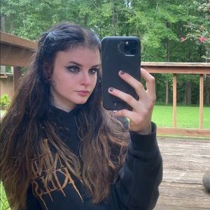 Meet your Posher, Leah